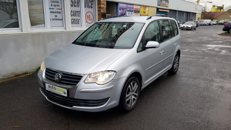volkswagen touran 1 9 tdi 105 confortline autoeasy volkswagen touran 1 9 tdi 105 confortline autoeasy