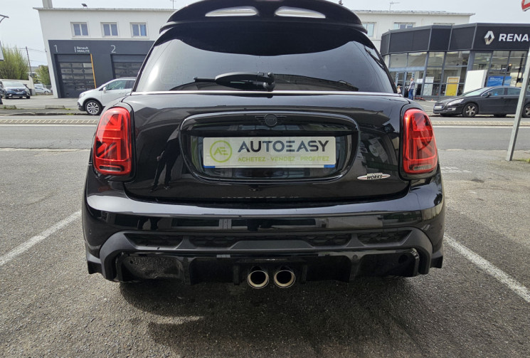 Mini MINI JOHN COOPER WORKS  3 Portes JCW 2.0 i 16V 231 cv Boîte auto