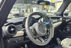 Mini MINI JOHN COOPER WORKS  3 Portes JCW 2.0 i 16V 231 cv Boîte auto