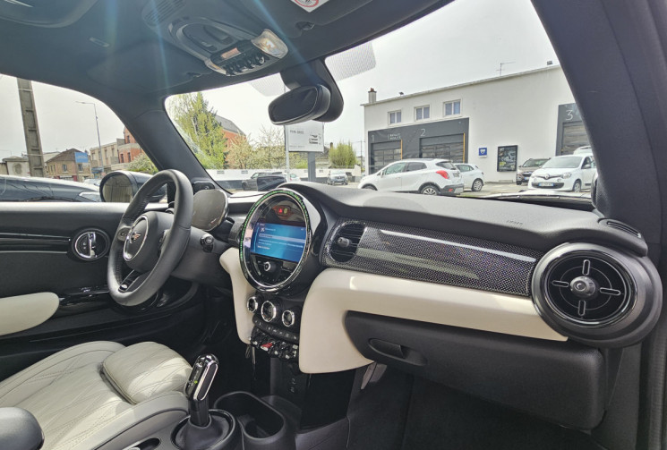 Mini MINI JOHN COOPER WORKS  3 Portes JCW 2.0 i 16V 231 cv Boîte auto