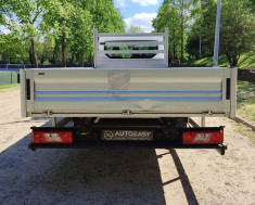 FORD TRANSIT Plateau Fixe/ H1 350 L4 / 2.2 155 cv / 3 Pl