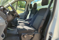 FORD TRANSIT Plateau Fixe/ H1 350 L4 / 2.2 155 cv / 3 Pl