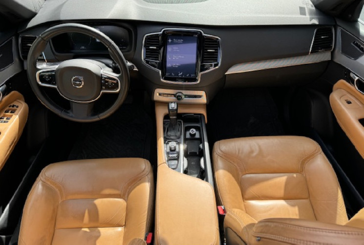 Volvo XC90 inscription D5 AWD 224 cv origine France 1er main / 7 places / ETAT NEUF 