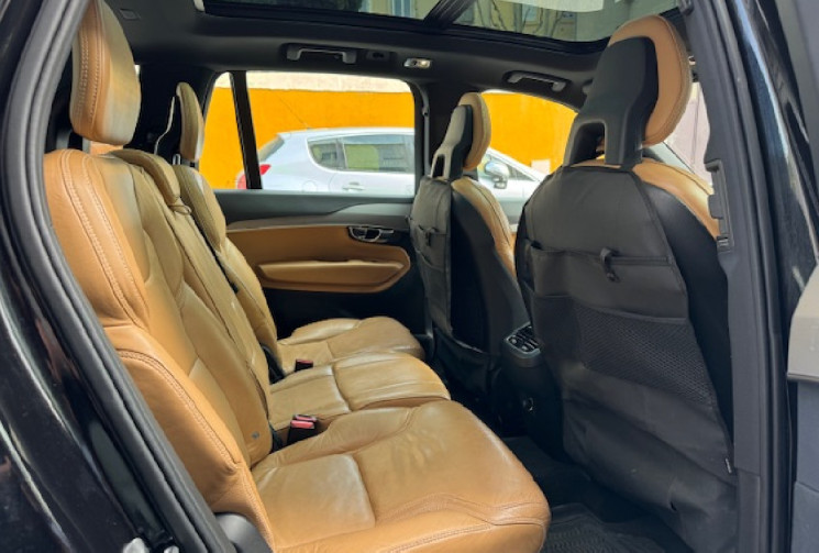 Volvo XC90 inscription D5 AWD 224 cv origine France 1er main / 7 places / ETAT NEUF 
