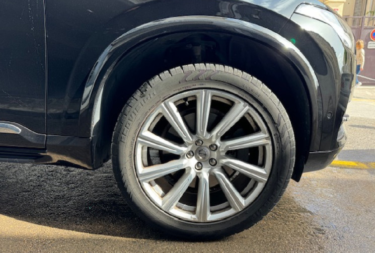 Volvo XC90 inscription D5 AWD 224 cv origine France 1er main / 7 places / ETAT NEUF 