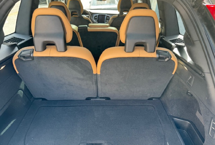 Volvo XC90 inscription D5 AWD 224 cv origine France 1er main / 7 places / ETAT NEUF 