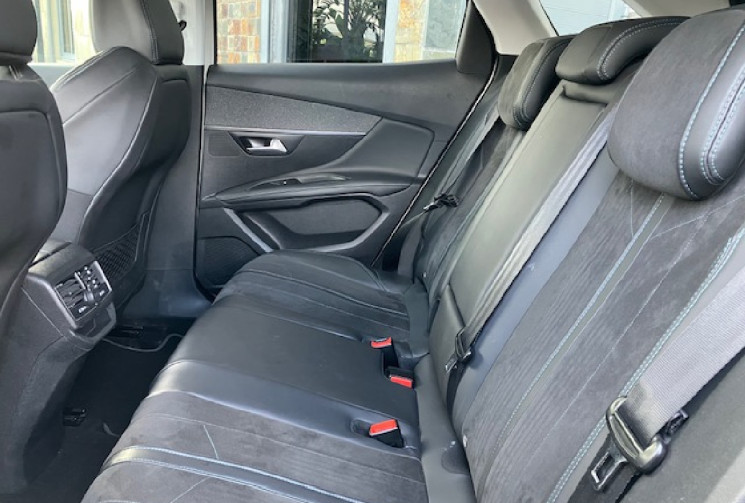 Peugeot 3008 II 1.2 THP Puretech 130 cv CROSSWAY