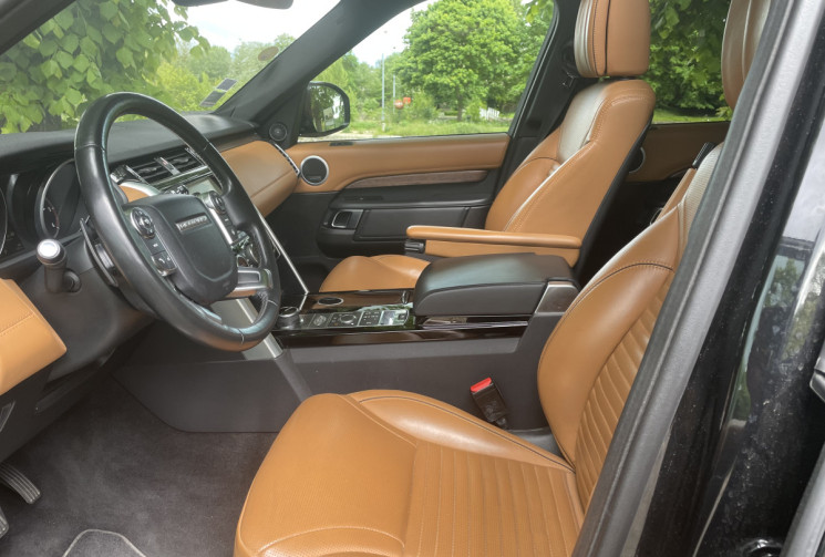 Land-Rover Discovery  2.0 TD4 4WD HSE LUXURY 7 PLACES 180 SUIVI COMPLET LAND ROVER