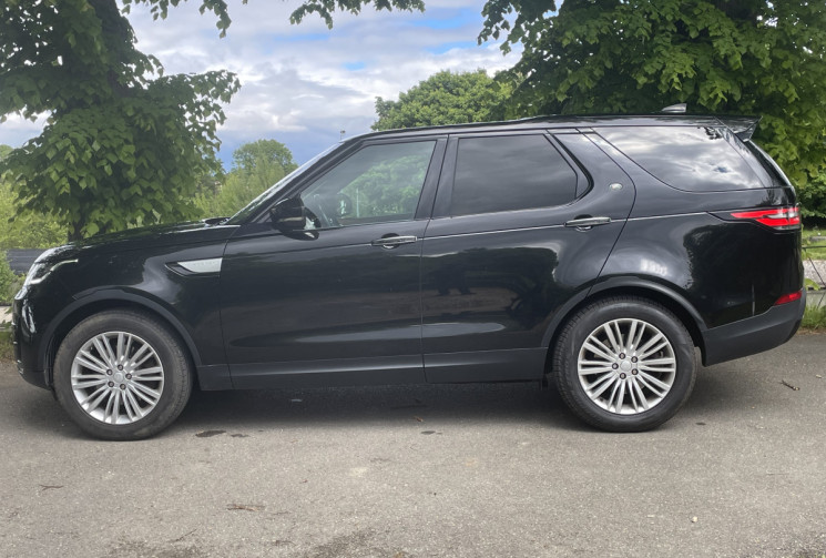 Land-Rover Discovery  2.0 TD4 4WD HSE LUXURY 7 PLACES 180 SUIVI COMPLET LAND ROVER