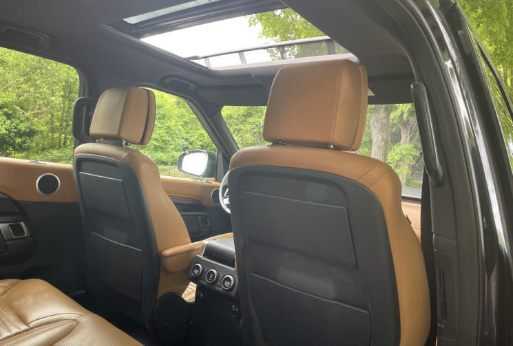 Land-Rover Discovery  2.0 TD4 4WD HSE LUXURY 7 PLACES 180 SUIVI COMPLET LAND ROVER
