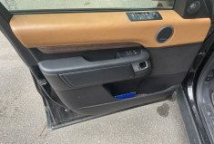 Land-Rover Discovery  2.0 TD4 4WD HSE LUXURY 7 PLACES 180 SUIVI COMPLET LAND ROVER
