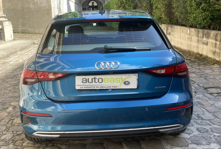 AUDI A3 SPORTBACK ADVANCED 40 TFSI QUATTRO BVA 190  FAIBLE KILOMETRAGE 1ere main 