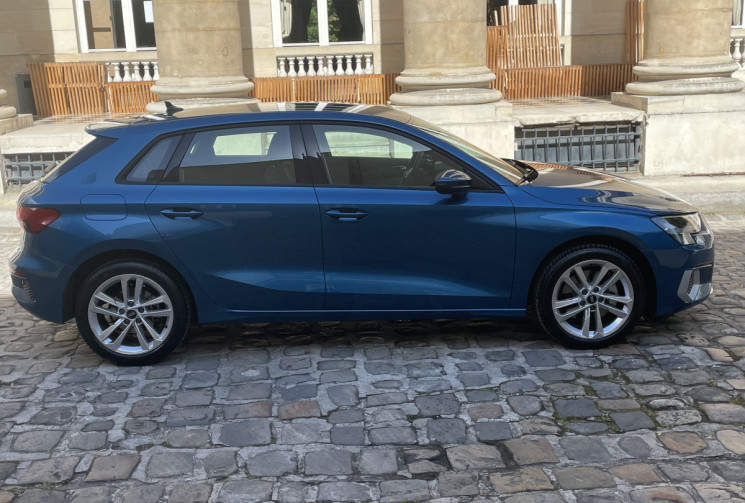 AUDI A3 SPORTBACK ADVANCED 40 TFSI QUATTRO BVA 190  FAIBLE KILOMETRAGE 1ere main 