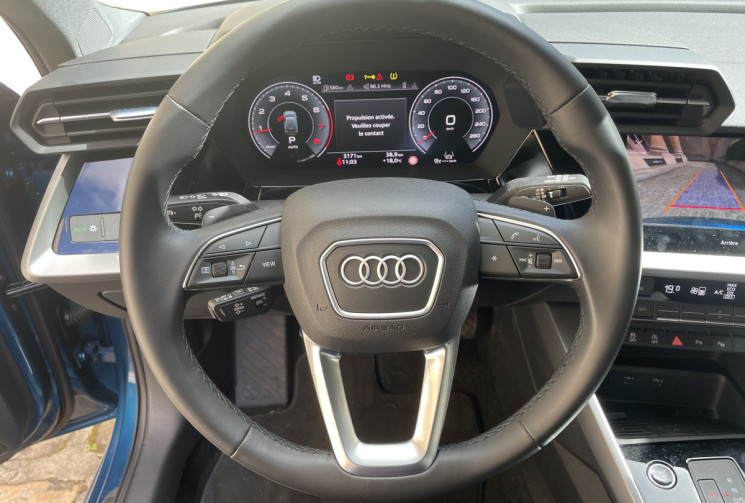 AUDI A3 SPORTBACK ADVANCED 40 TFSI QUATTRO BVA 190  FAIBLE KILOMETRAGE 1ere main 