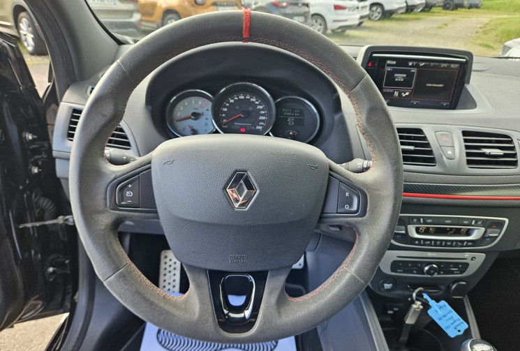 Renault MEGANE III RS 2.0 TURBO 275 TROPHY N°27