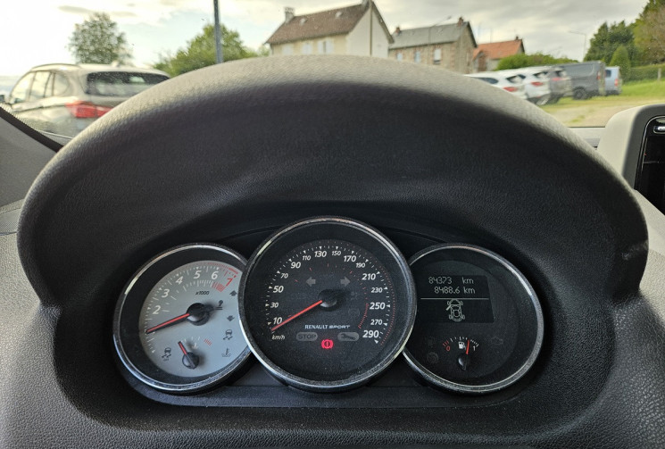 Renault MEGANE III RS 2.0 TURBO 275 TROPHY N°27