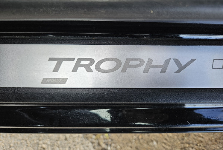 Renault MEGANE III RS 2.0 TURBO 275 TROPHY N°27