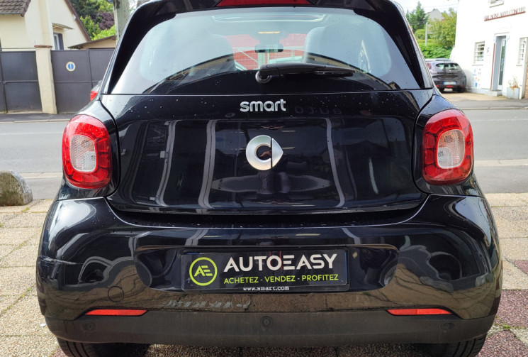 SMART FORFOUR 2 (453) 1.0 i passion 71 cv + Toit ouvrant + siège chauffant