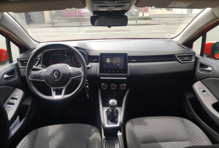 RENAULT CLIO V / 1.0 TCe ZEN 100 cv + Suivi RENAULT