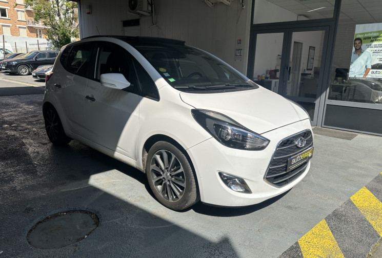Hyundai ix20 1.6 CRDI 115 toit ouvrant 
