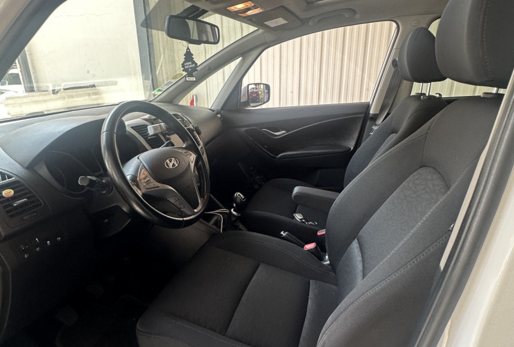 Hyundai ix20 1.6 CRDI 115 toit ouvrant 