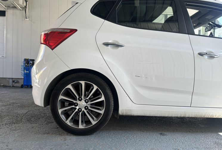 Hyundai ix20 1.6 CRDI 115 toit ouvrant 