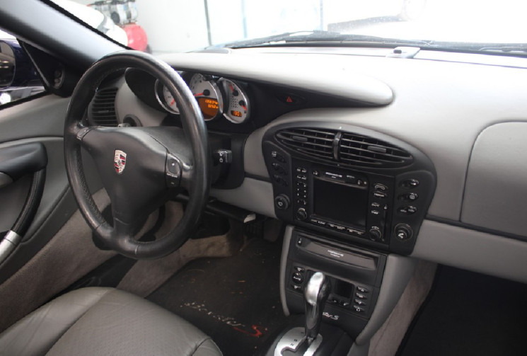 Porsche Boxster S 986 Phase 1  3.2 l 252 CV Automatique