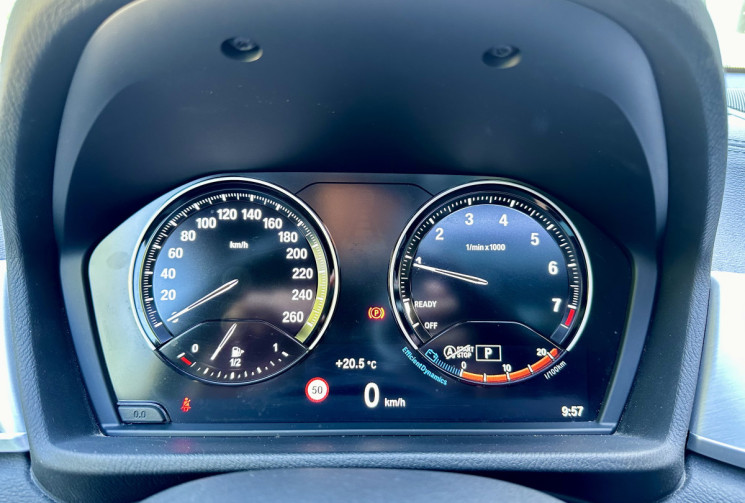 BMW X2 (F39) 18i 136 LOUNGE DCT7 Full Options / Toit ouvrant / Camera / Attelage / GARANTIE 6 MOIS