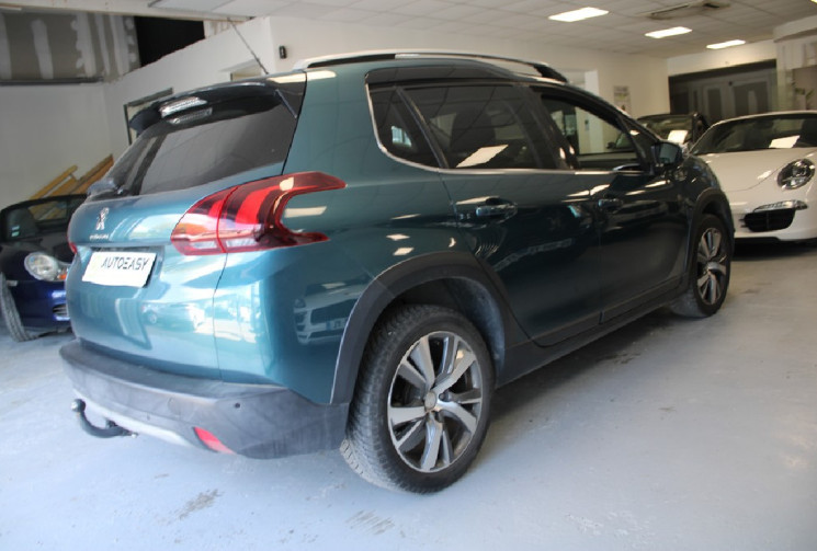PEUGEOT 2008 1.2 CROSSWAY 110 EAT6 Boite automatique