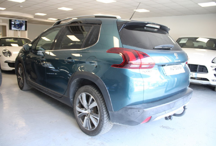 PEUGEOT 2008 1.2 CROSSWAY 110 EAT6 Boite automatique