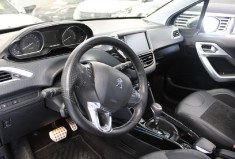 PEUGEOT 2008 1.2 CROSSWAY 110 EAT6 Boite automatique