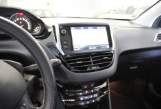 PEUGEOT 2008 1.2 CROSSWAY 110 EAT6 Boite automatique