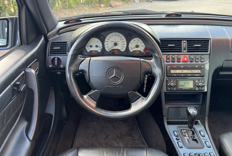 MERCEDES CLASSE C 43 AMG 306cv BA / ÉTAT RARE / 4.2 V8 / Entretien Mercedes / W202 C43 