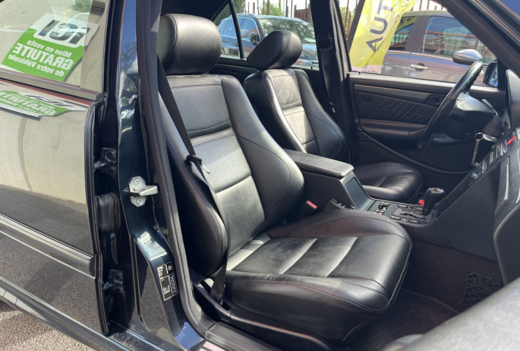 MERCEDES CLASSE C 43 AMG 306cv BA / ÉTAT RARE / 4.2 V8 / Entretien Mercedes / W202 C43 