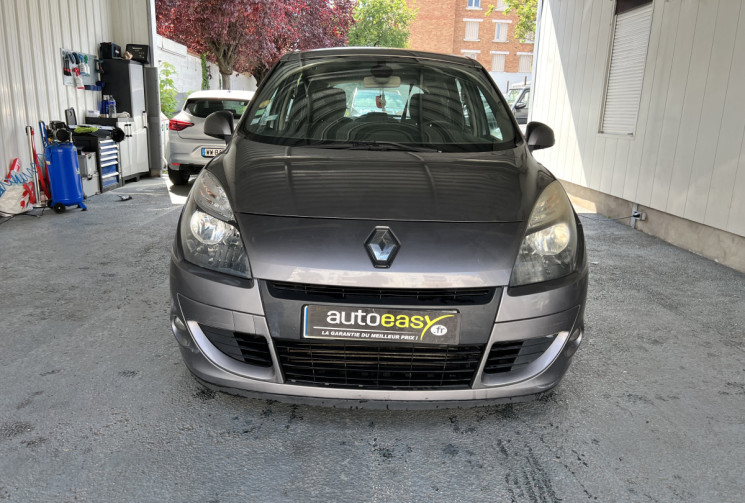 RENAULT SCENIC 1.9 DCi 130