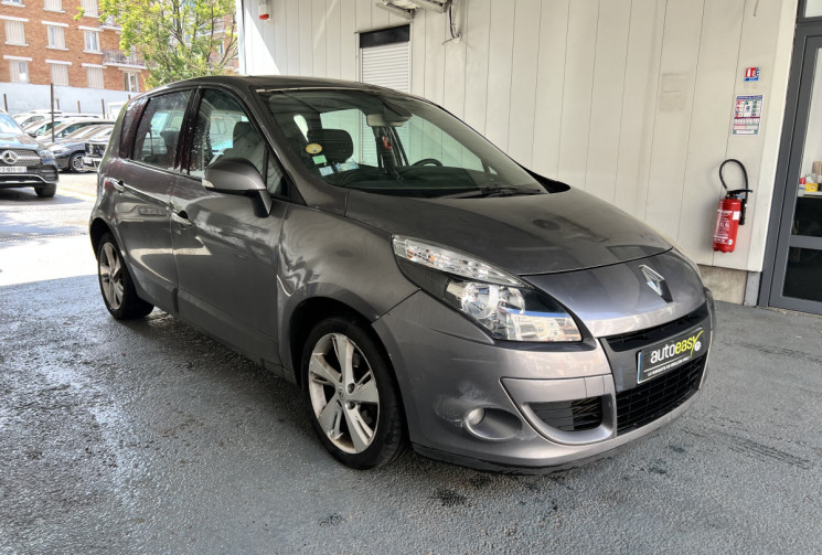 RENAULT SCENIC 1.9 DCi 130