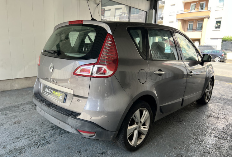RENAULT SCENIC 1.9 DCi 130