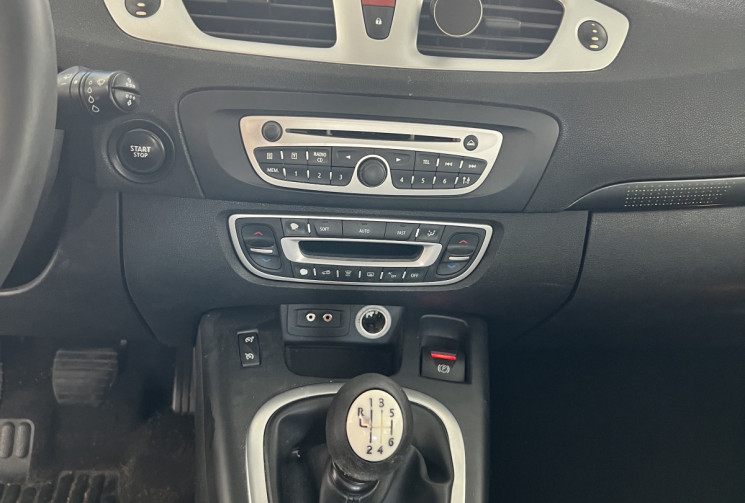 RENAULT SCENIC 1.9 DCi 130