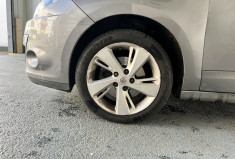 RENAULT SCENIC 1.9 DCi 130