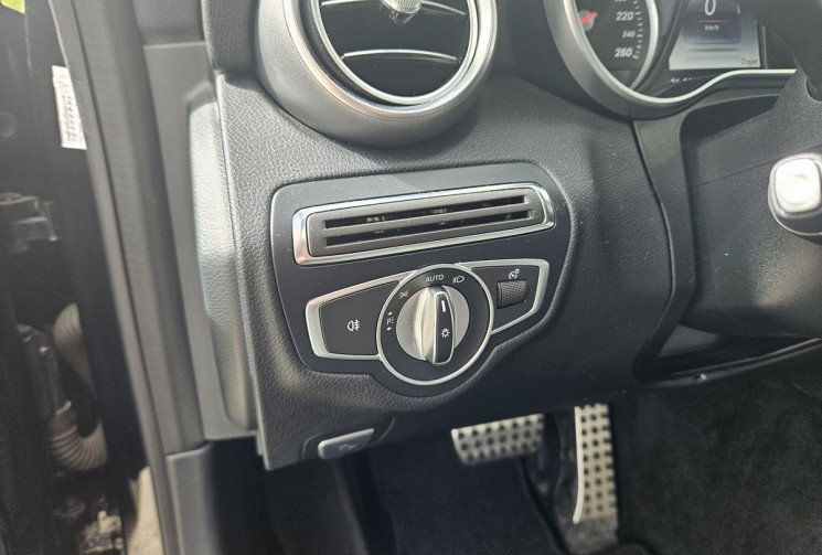 Mercedes CLASSE C COUPE C200 2.0i 185 9G-TRONIC FASCINATION AMG
