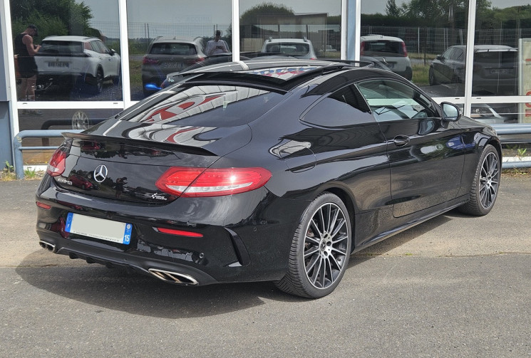 Mercedes CLASSE C COUPE C200 2.0i 185 9G-TRONIC FASCINATION AMG