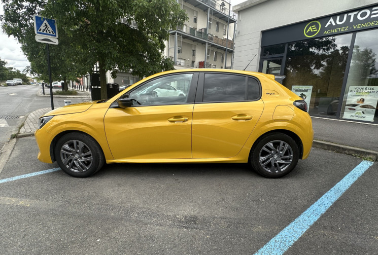 PEUGEOT 208 II 1.2 PureTech 100 cv Boîte auto / Véhicule école