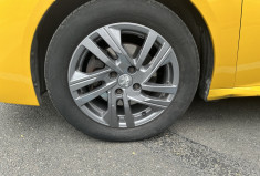 PEUGEOT 208 II 1.2 PureTech 100 cv Boîte auto / Véhicule école