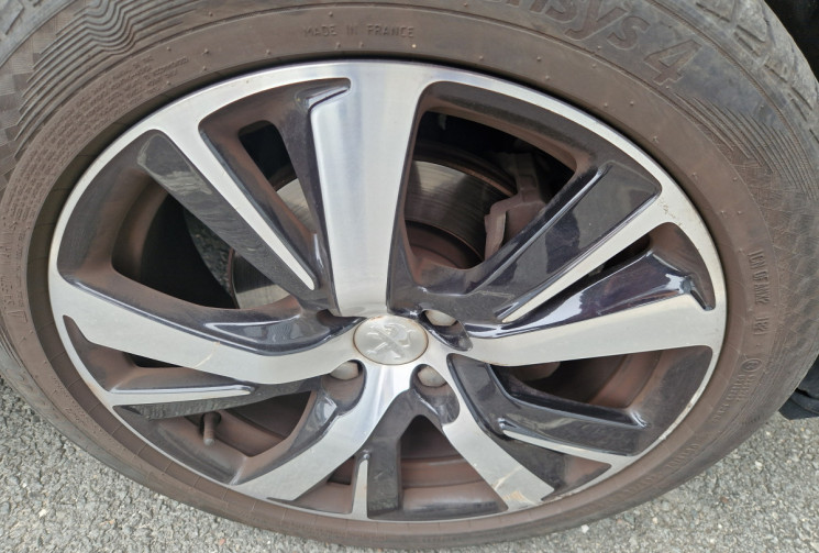 Peugeot 2008 1.2 E6c GT LINE S & S EAT6