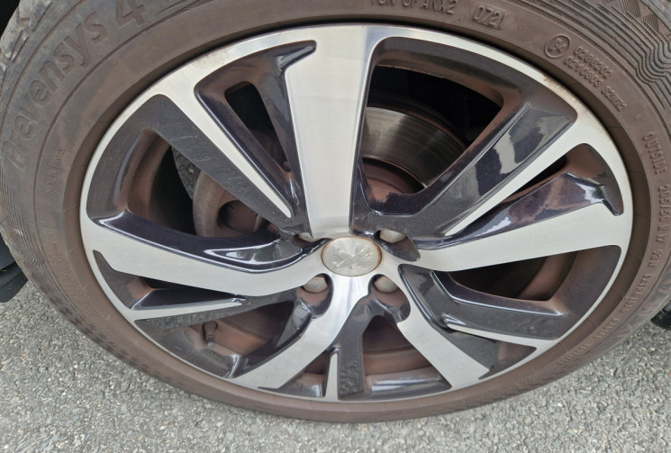 Peugeot 2008 1.2 E6c GT LINE S & S EAT6
