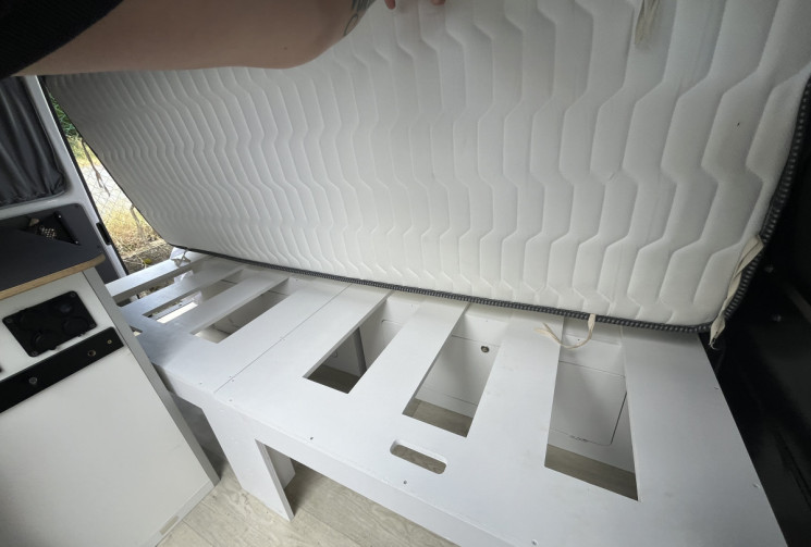 Volkswagen Transporter Aménagé T6.1 BUSINESS LINE + L1H1