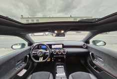 Mercedes Classe A 180 AMG line 136 cv toit ouvrant