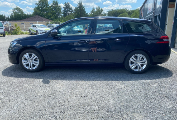 Peugeot 308 SW 1.6 Hdi 120 cv EAT6 Active Business RESERVOIR D'URÉE CHANGÉ
