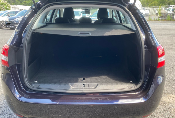Peugeot 308 SW 1.6 Hdi 120 cv EAT6 Active Business RESERVOIR D'URÉE CHANGÉ