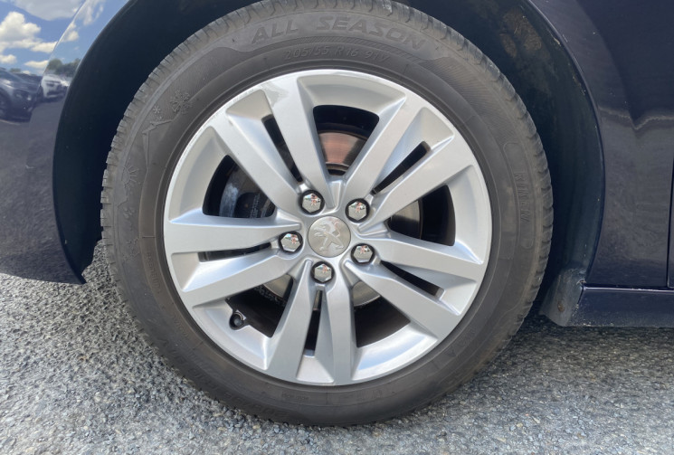 Peugeot 308 SW 1.6 Hdi 120 cv EAT6 Active Business RESERVOIR D'URÉE CHANGÉ